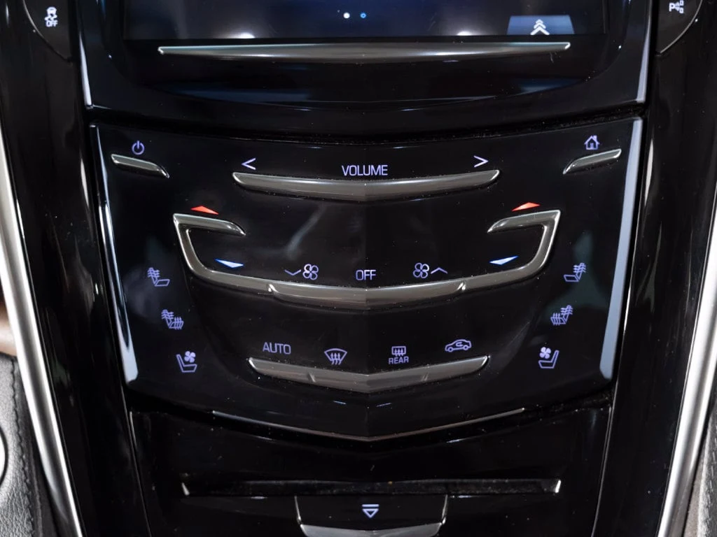 2019 Cadillac Escalade Luxury, 15/30