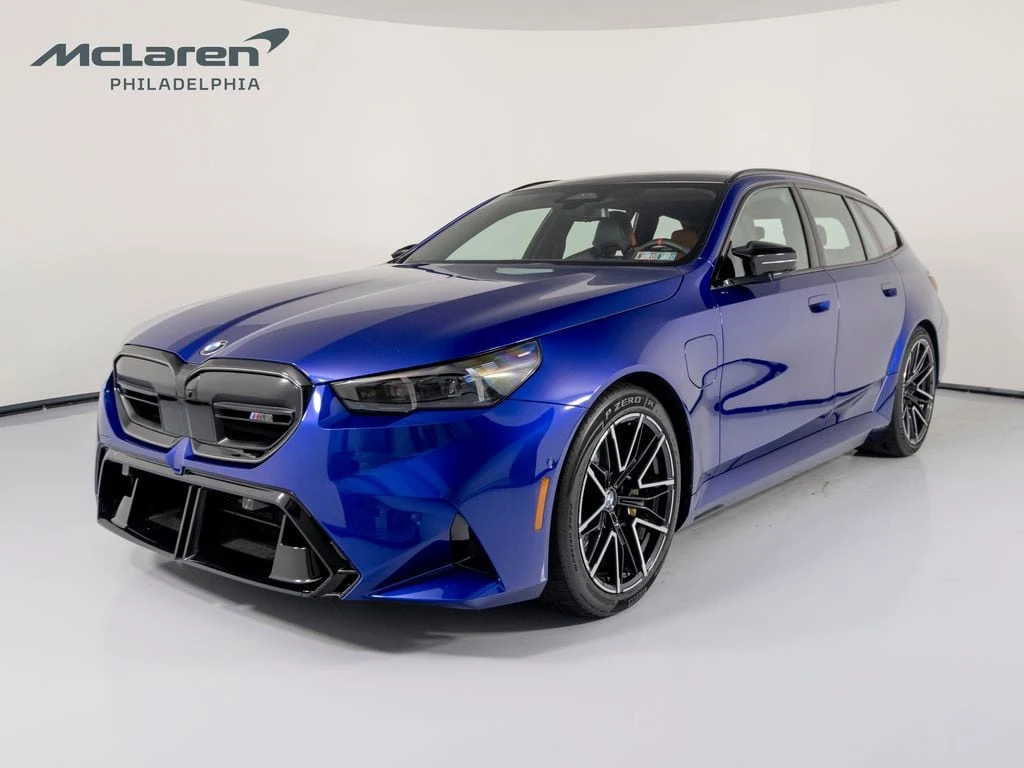 BMW M5 Touring (G99) | McLaren Philadelphia
