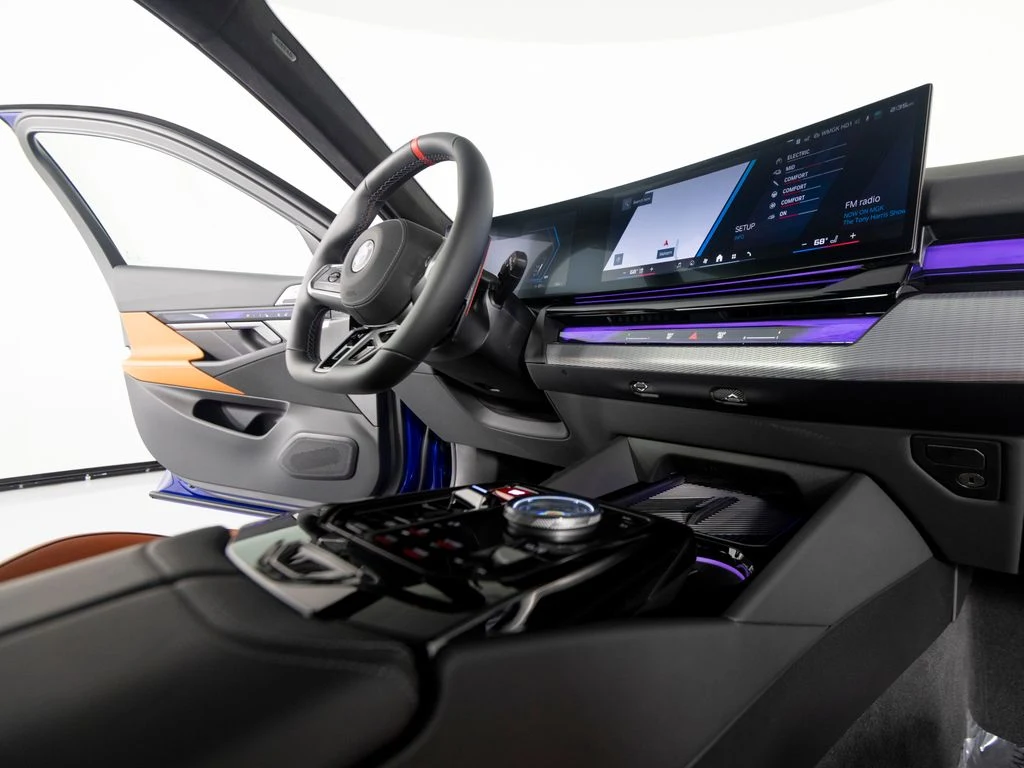 2025 BMW M5 Touring (G99), 16/30