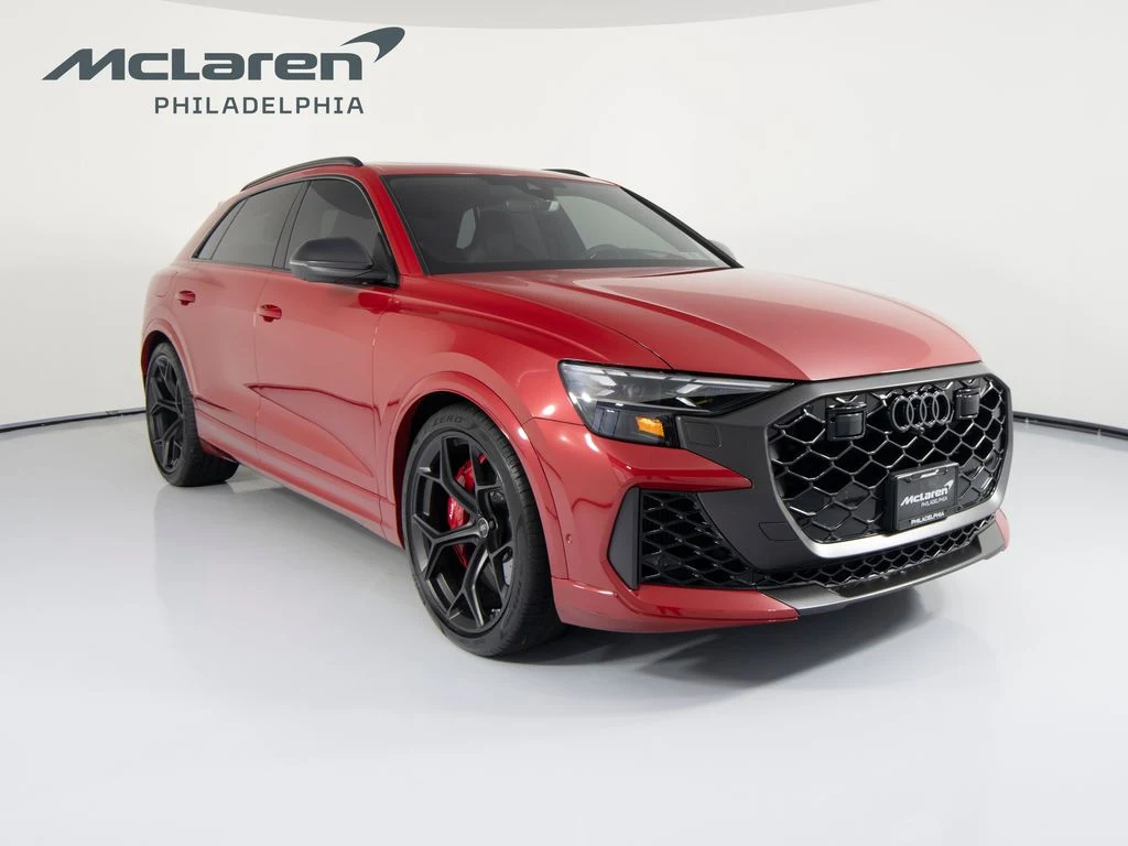 2025 Audi RS Q8 performance (4M), 2/30