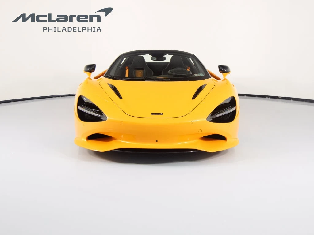 2027 McLaren 750S Spider Performance, 2/30