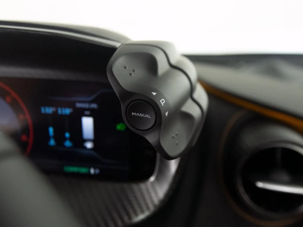 2027 McLaren 750S Performance, 13/30