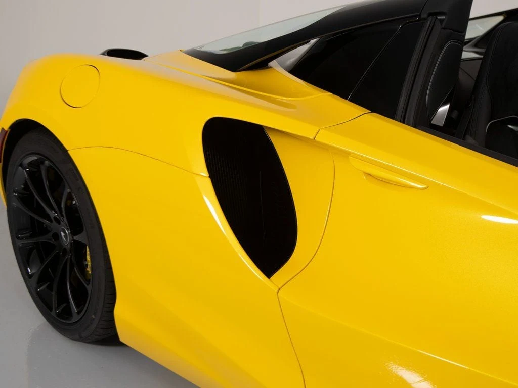 2026 McLaren Artura Spider Performance, 26/30