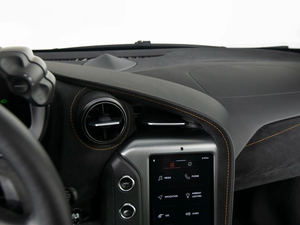 2025 McLaren 750S Performance, 16/30