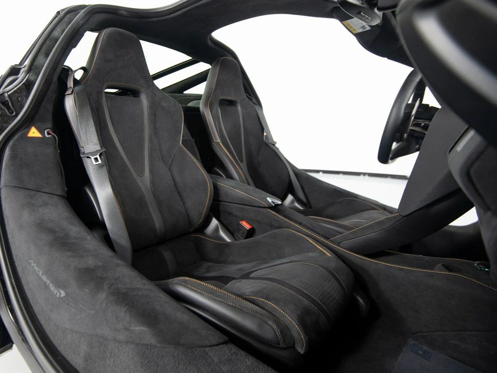 2025 McLaren 750S Performance, 21/30