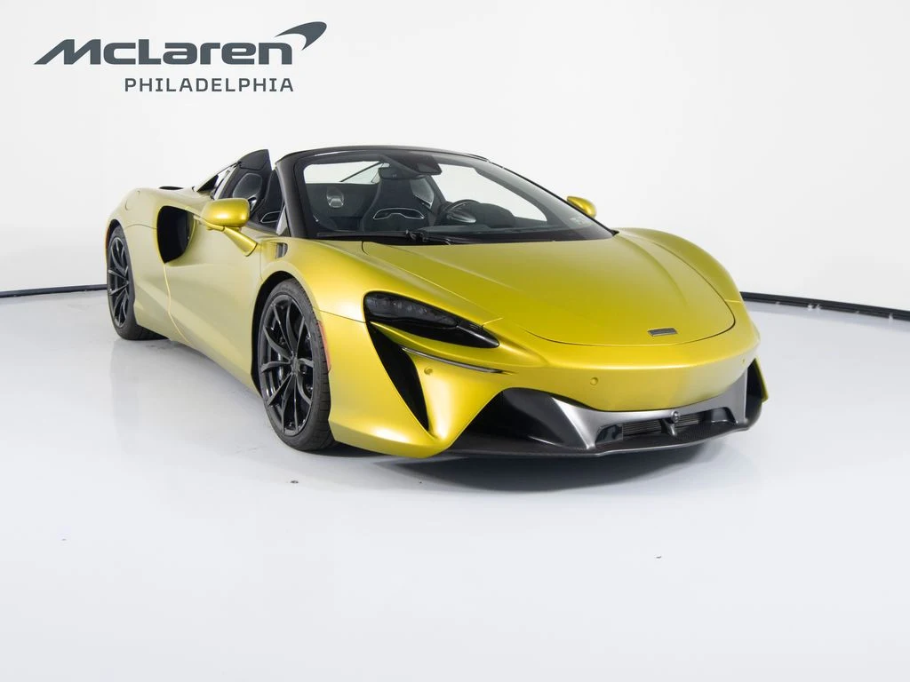2025 McLaren Artura Spider Performance, 3/30