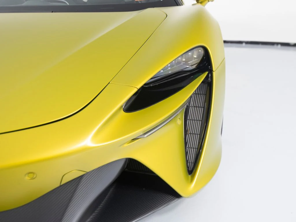 2025 McLaren Artura Spider Performance, 26/30