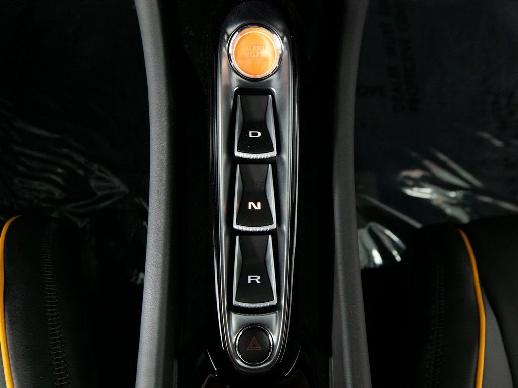 2026 McLaren Artura Performance, 16/30