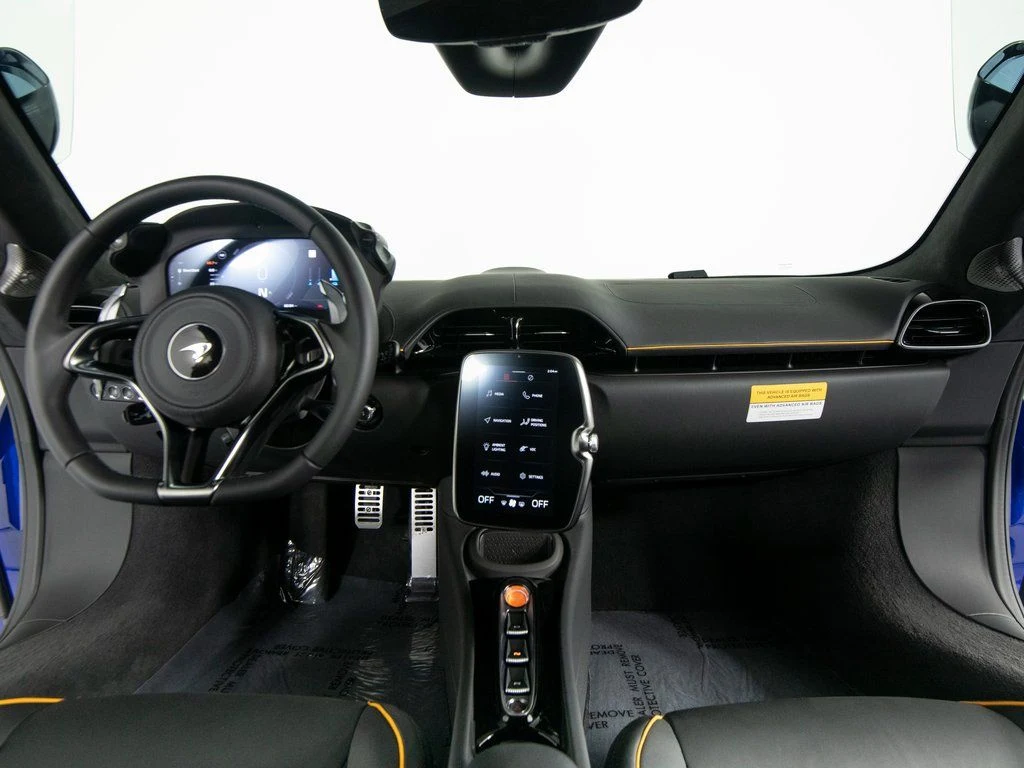 2026 McLaren Artura Performance, 20/30