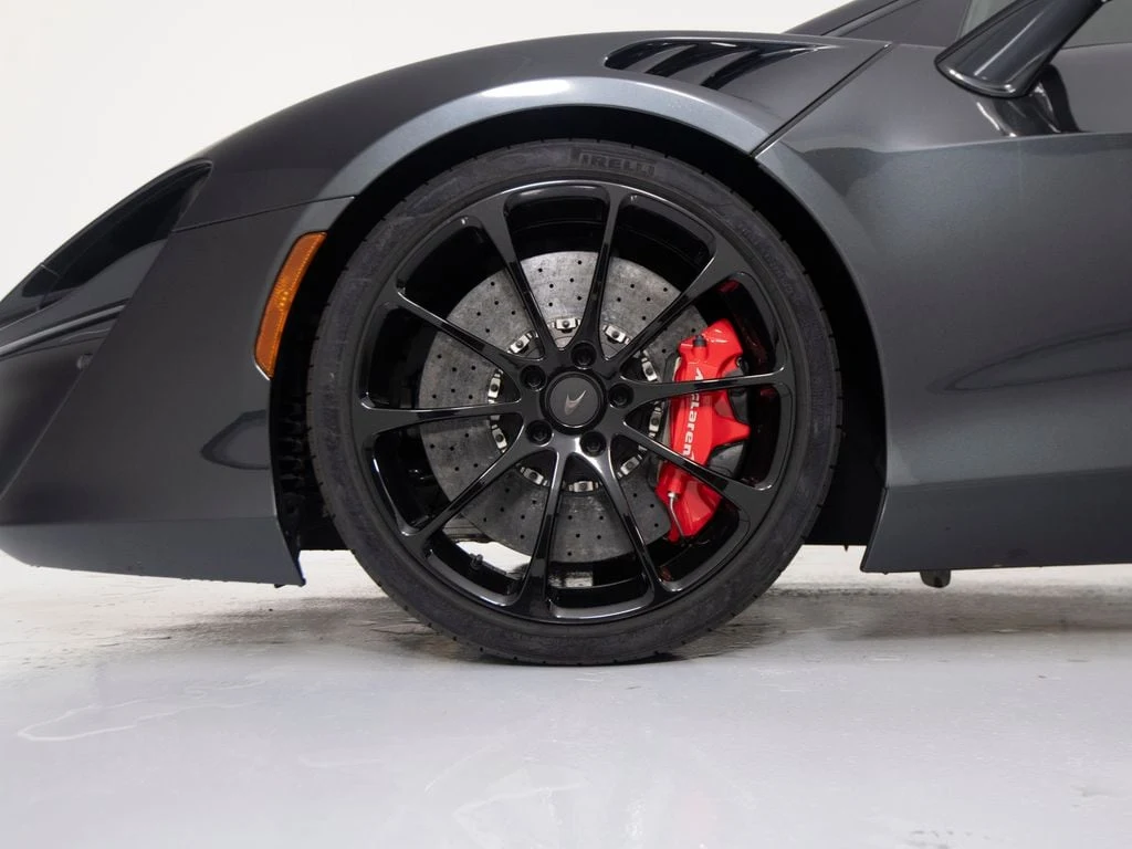 2025 McLaren Artura Coupe TechLux, 7/30