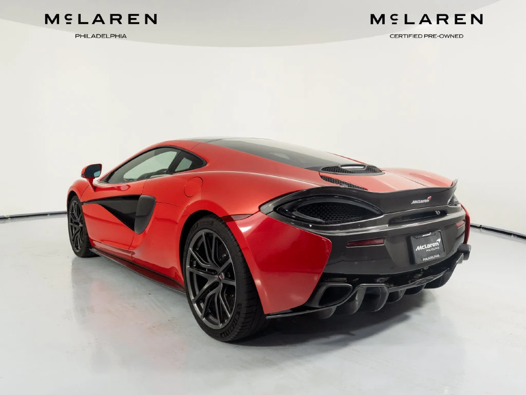 2017 McLaren 570GT, 10/30