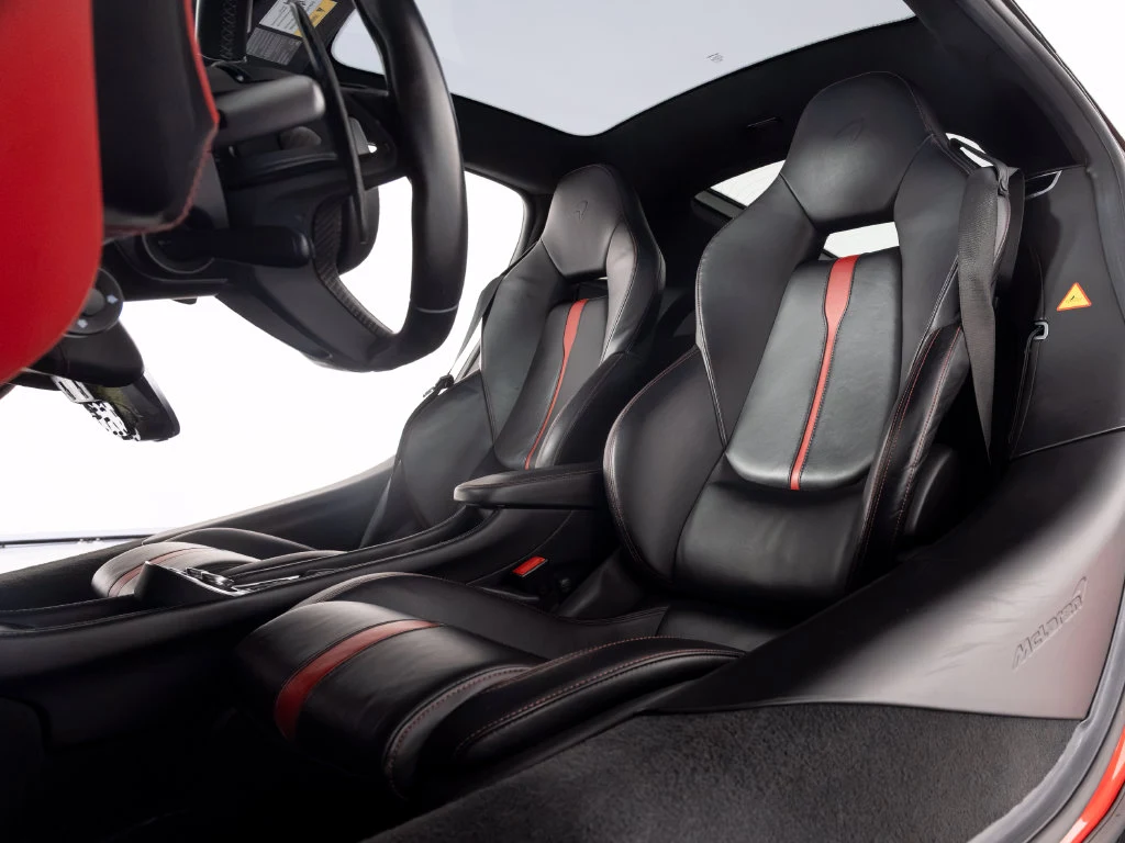 2017 McLaren 570GT, 19/30