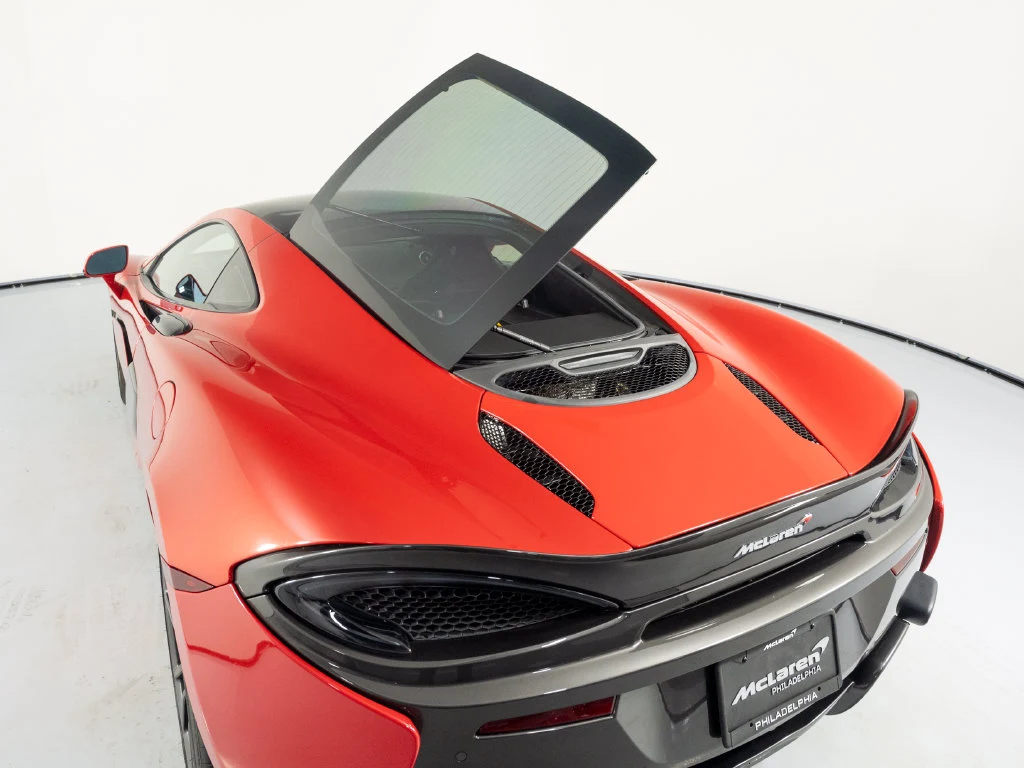 2017 McLaren 570GT, 26/30