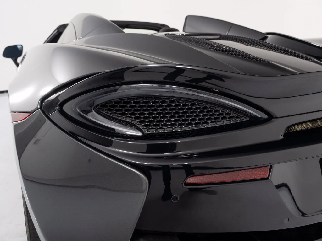2018 McLaren 570S Spider, 2/30
