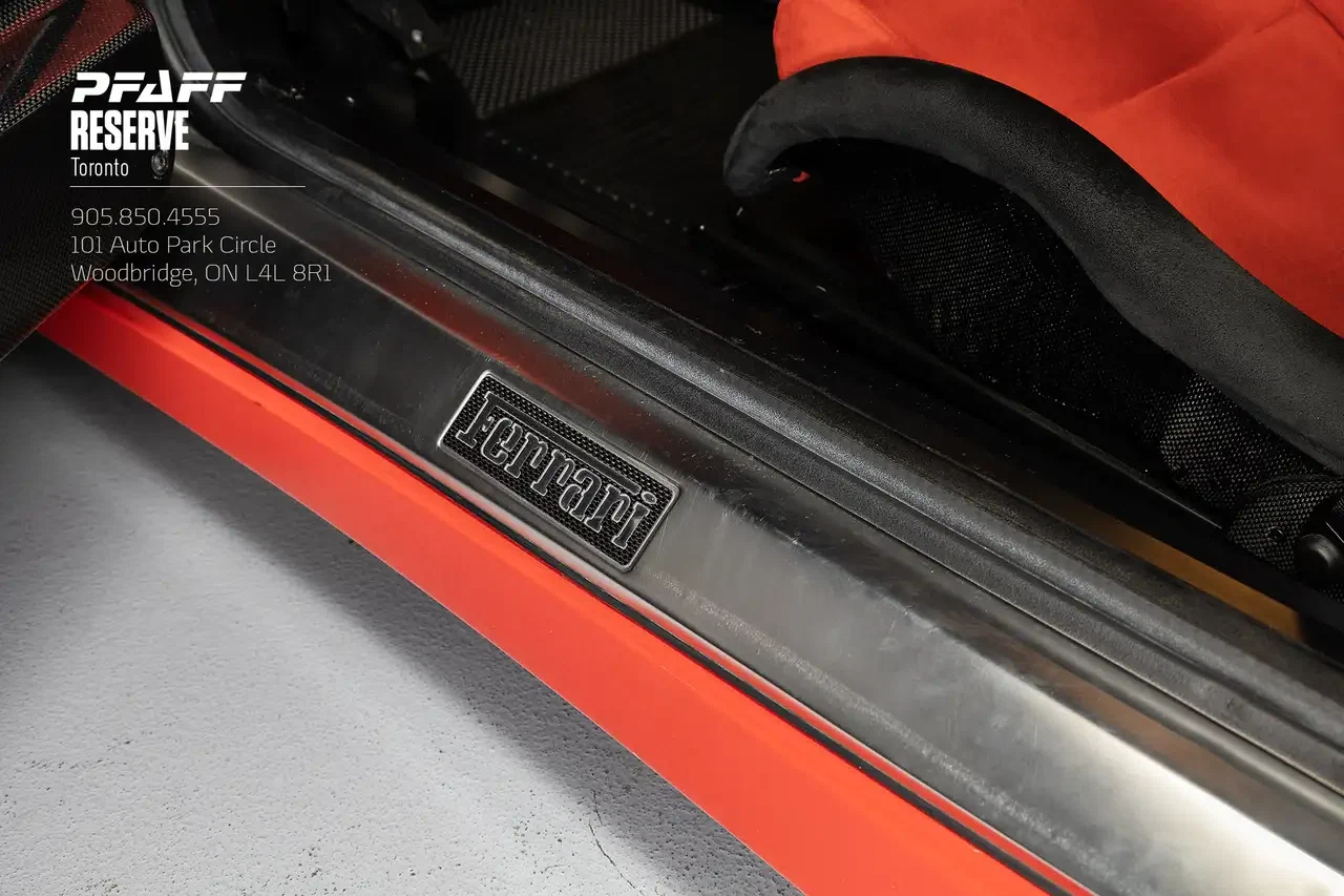 2004 Ferrari 360 Challenge Stradale, 20/23