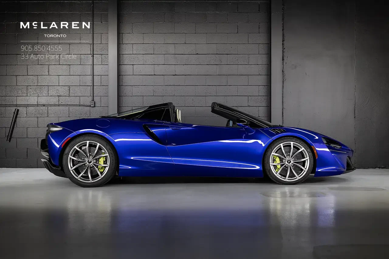 2025 McLaren Artura Spider, 8/25