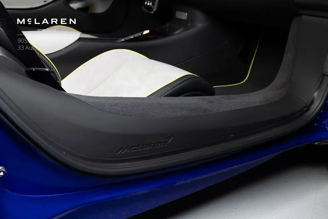 2025 McLaren Artura Spider, 23/25