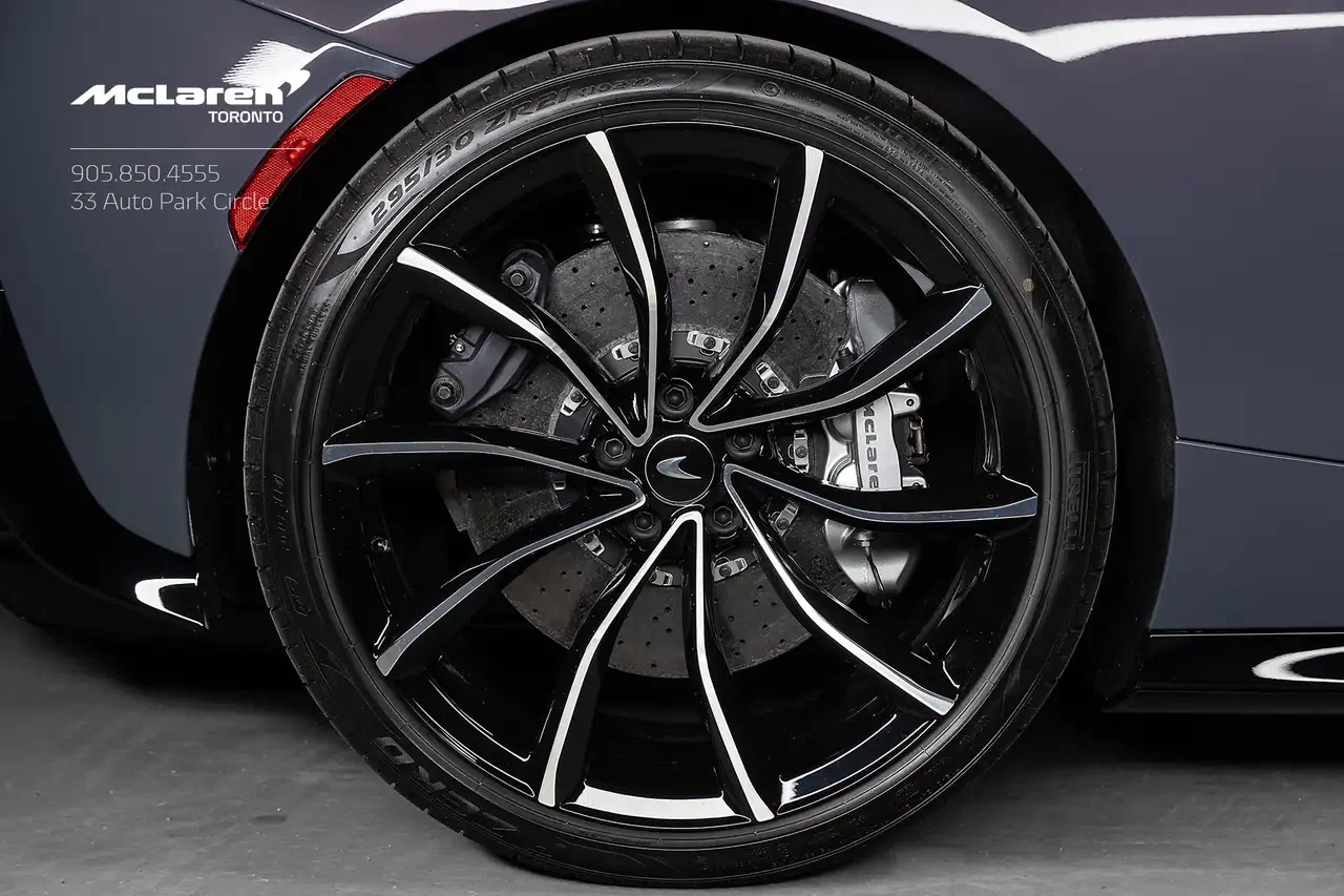 2025 McLaren GTS, 7/24
