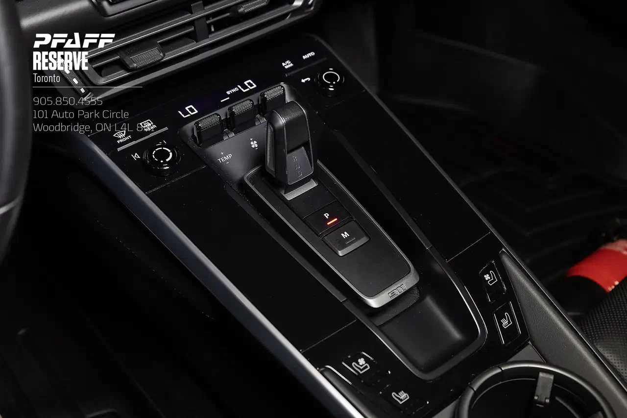 2021 Porsche 911 (992.1) Turbo S, 17/25