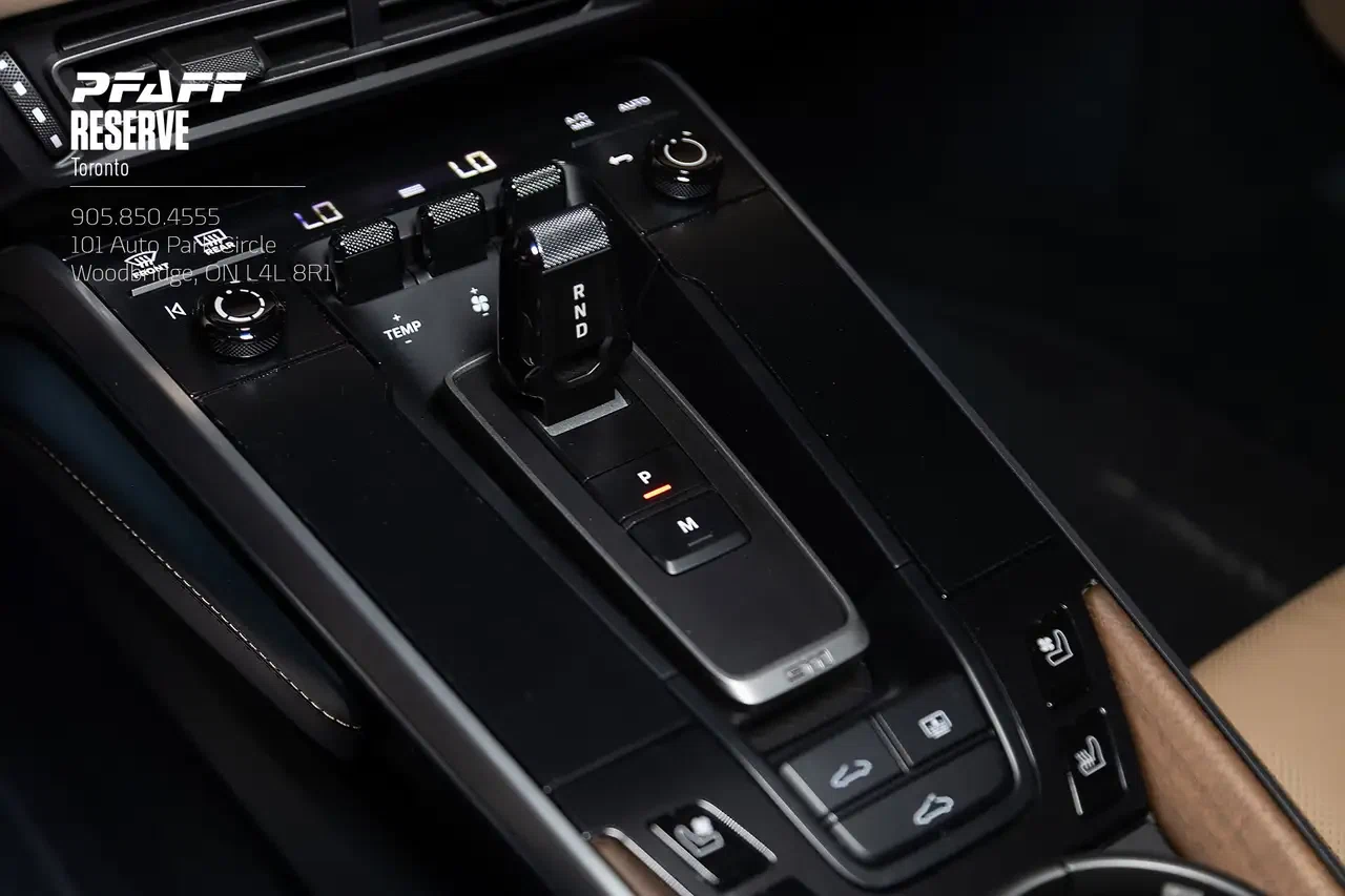 2022 Porsche 911 (992.1) Turbo S, 19/28