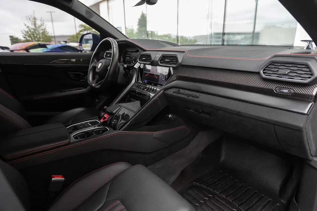 2023 Lamborghini Urus Performante, 14/30