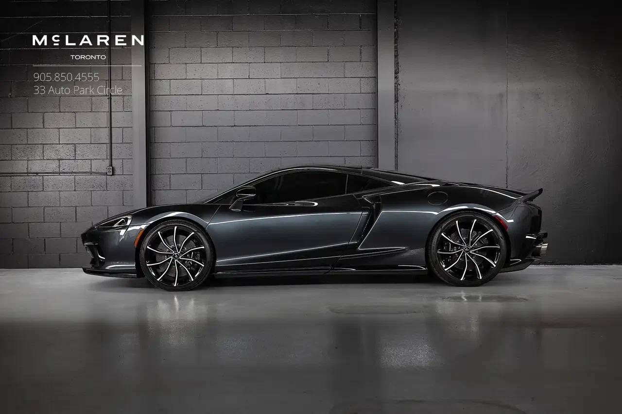 2025 McLaren GTS, 2/26