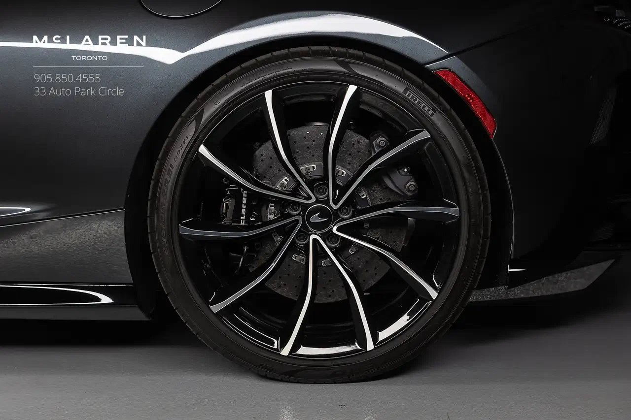 2025 McLaren GTS, 6/26