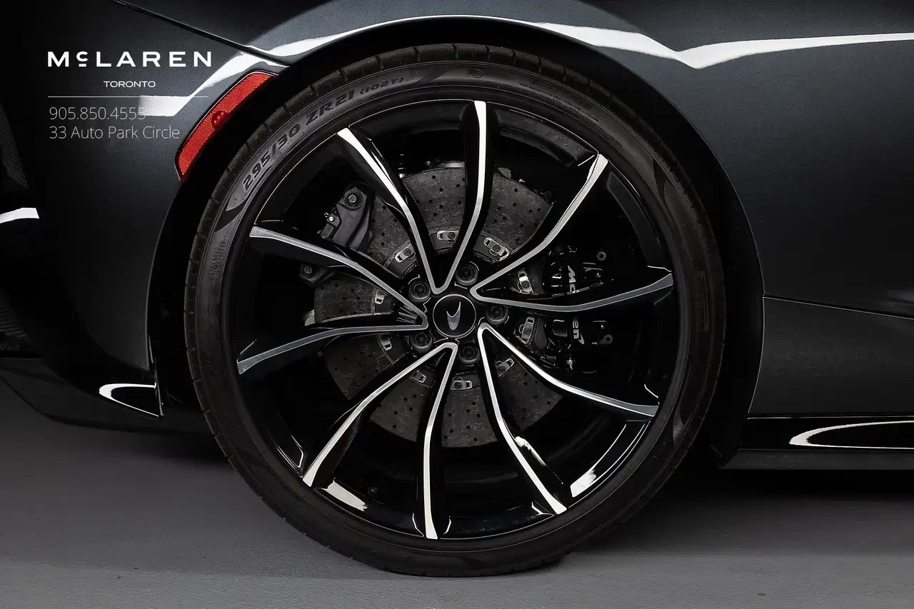 2025 McLaren GTS, 7/26