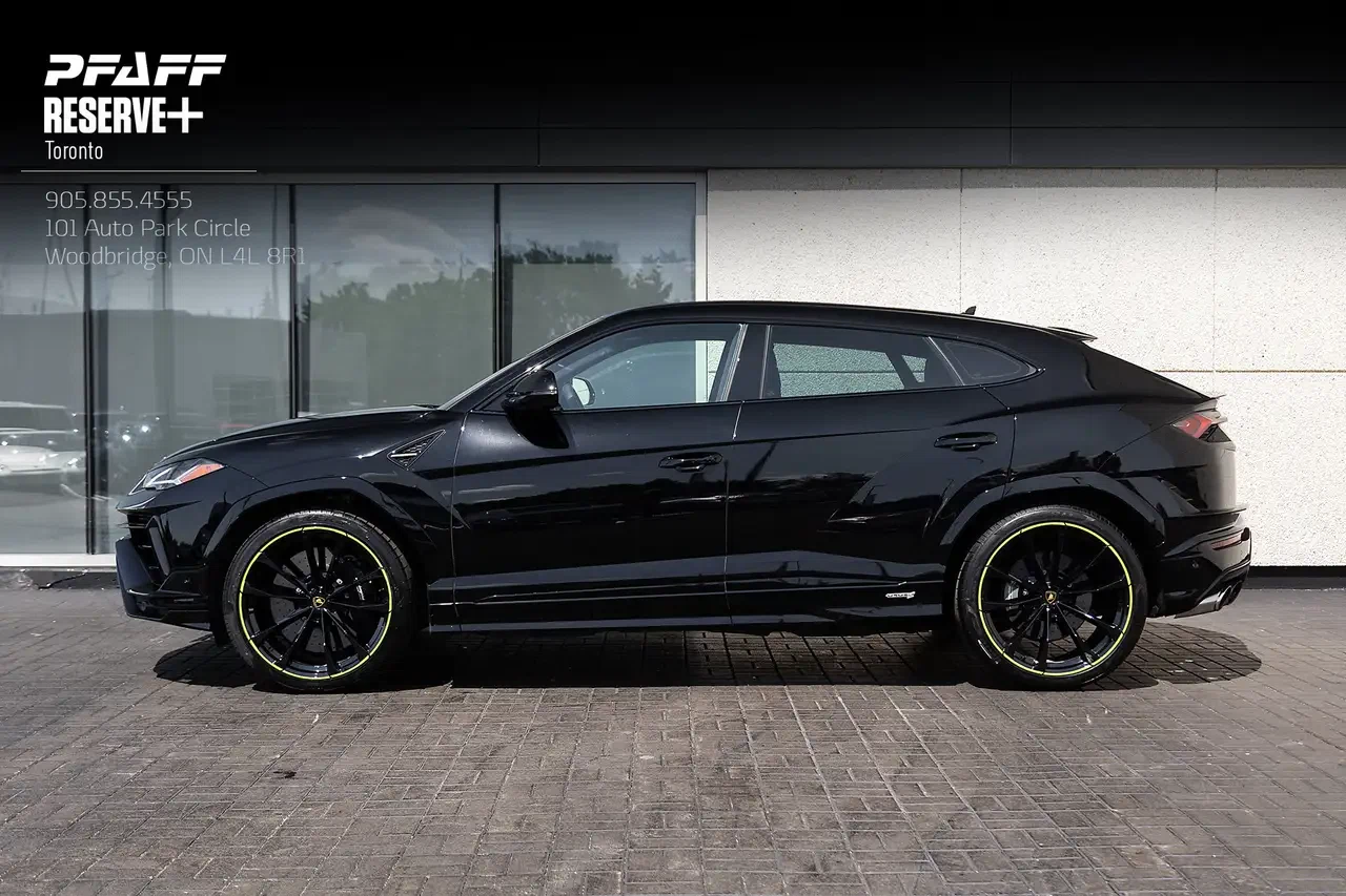 2023 Lamborghini Urus S, 2/27