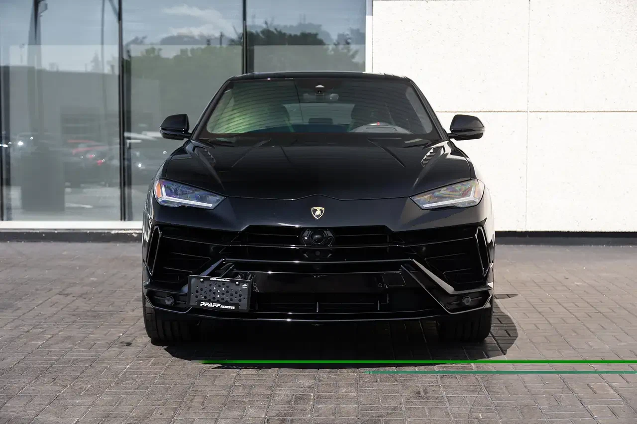 2023 Lamborghini Urus S, 12/27
