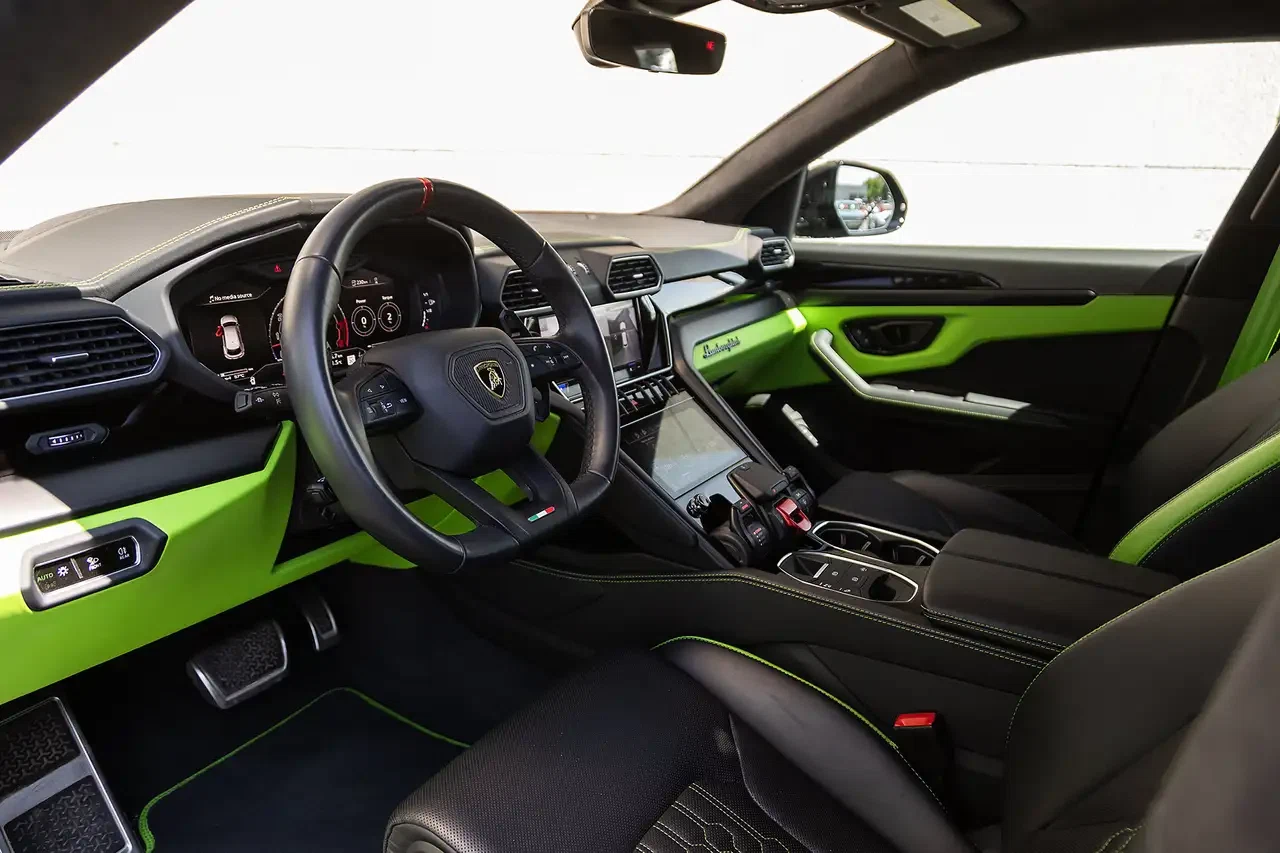 2023 Lamborghini Urus S, 13/27