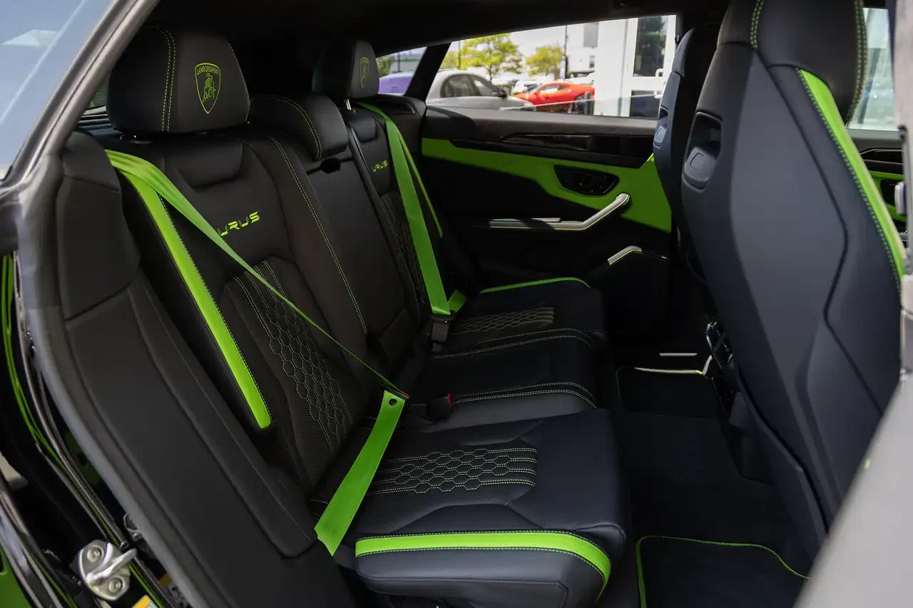 2023 Lamborghini Urus S, 18/27