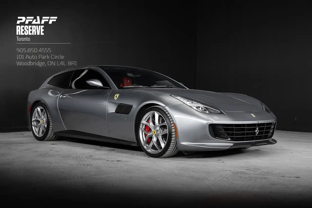 2018 Ferrari GTC4Lusso T, 11/28