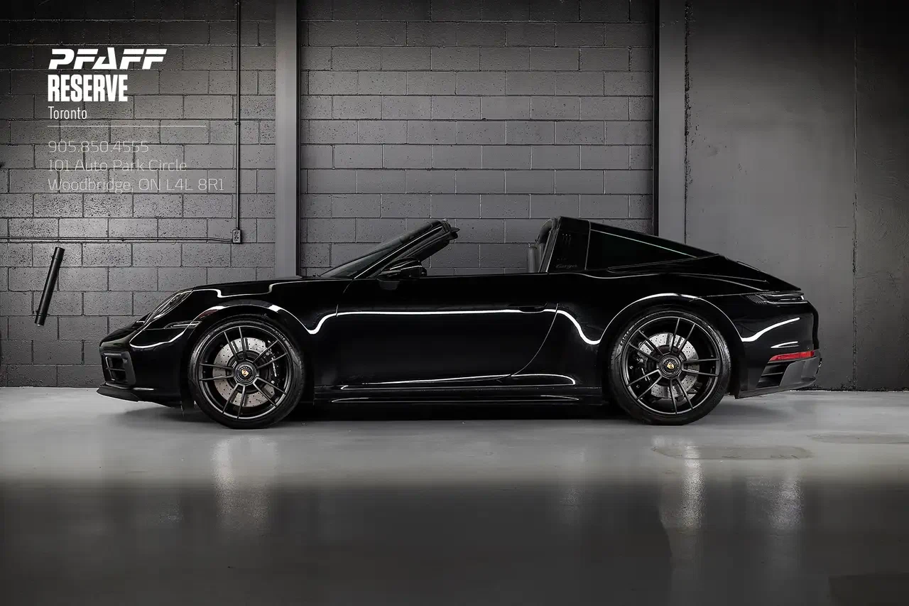2022 Porsche 911 (992.1) Targa 4 GTS, 2/25