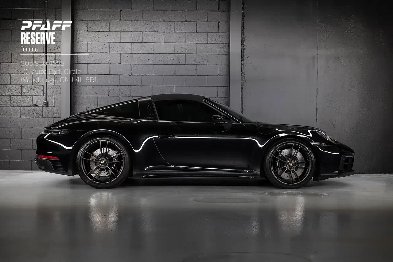 2022 Porsche 911 (992.1) Targa 4 GTS, 9/25