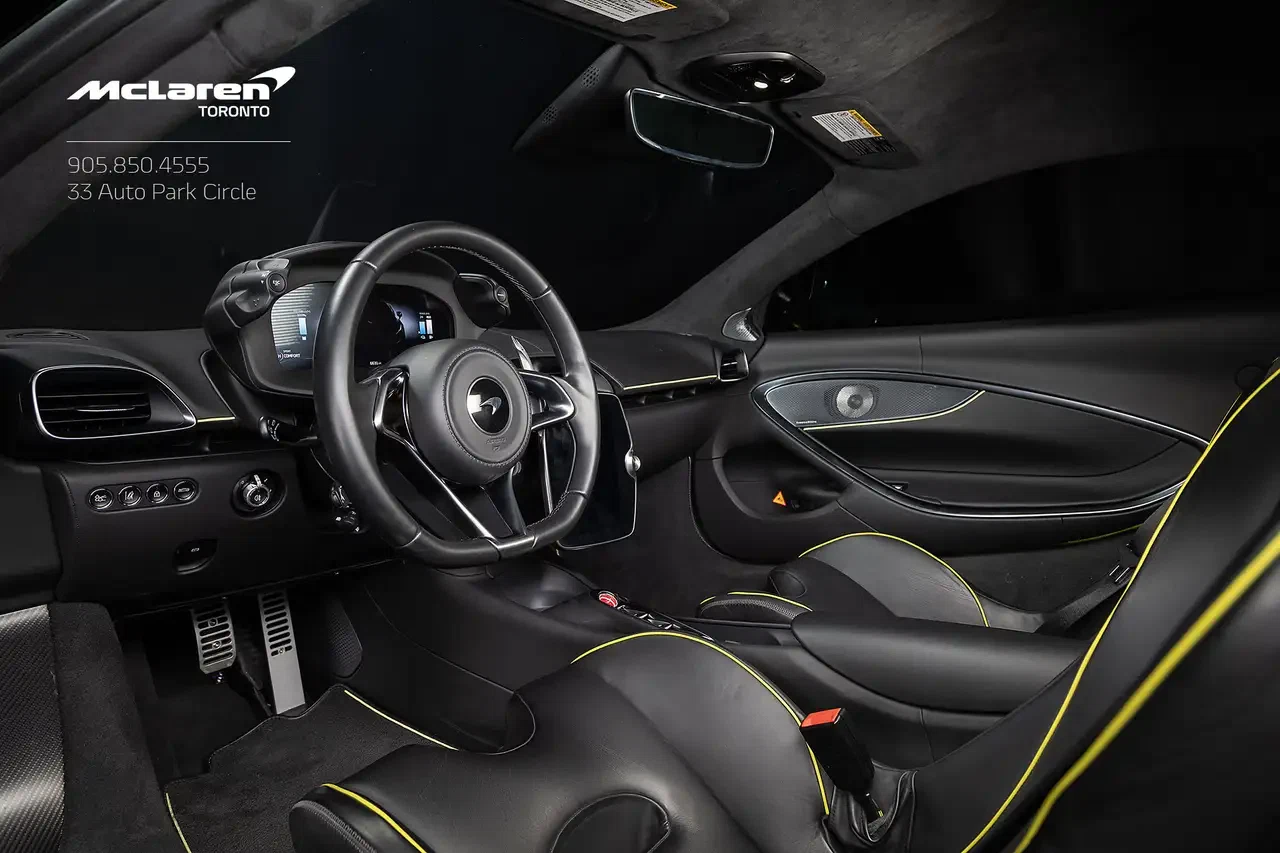 2023 McLaren Artura, 13/25