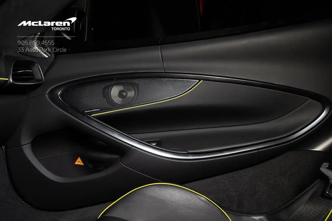 2023 McLaren Artura, 24/25