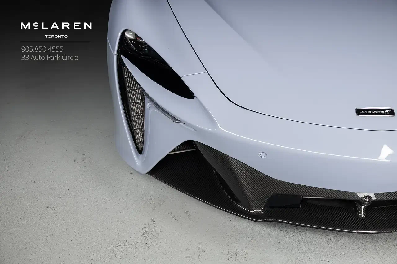 2023 McLaren Artura, 25/28