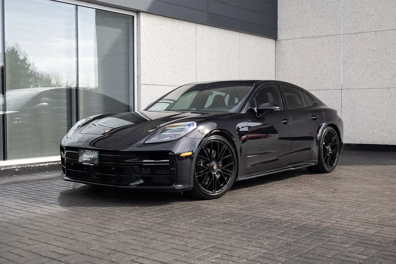 2025 Porsche Panamera GTS (3rd Generation) | McLaren Toronto