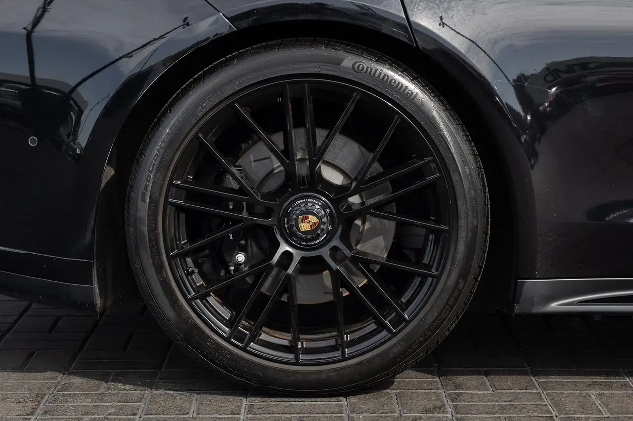 2025 Porsche Panamera GTS (3rd Generation), 7/27