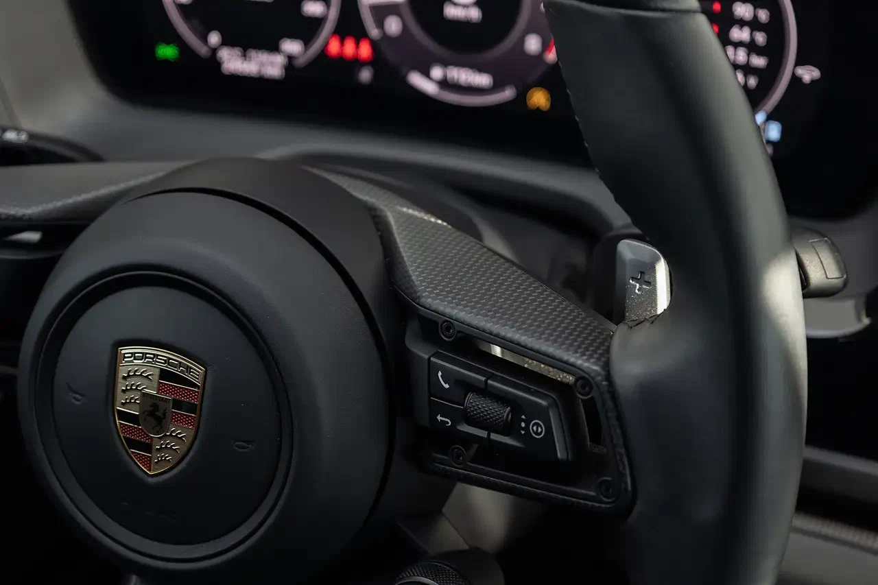 2025 Porsche Panamera GTS (3rd Generation), 22/27