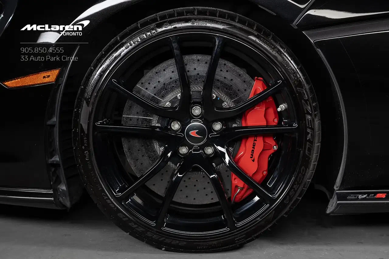 2016 McLaren 570S, 5/24