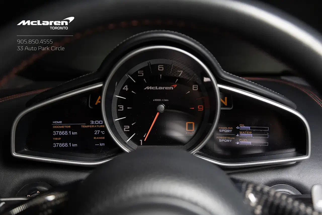 2015 McLaren 650S, 17/26