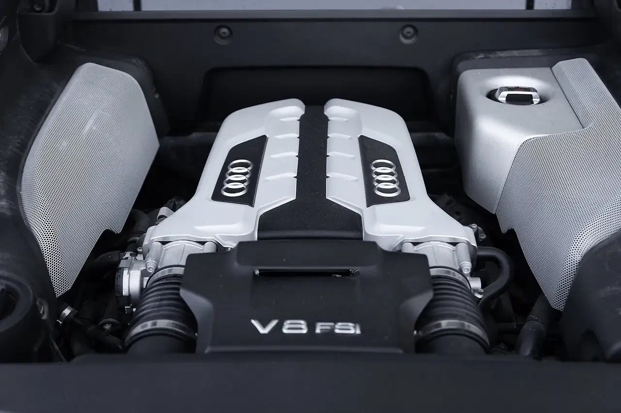 2015 Audi R8 V8 (Type 42), 24/26