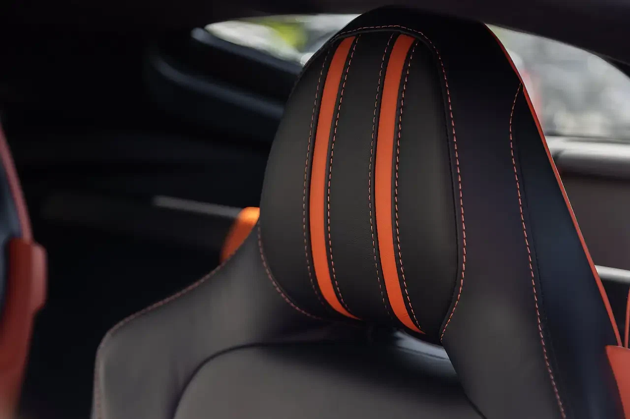 2020 Aston Martin Vantage V8 (AM6), 23/25