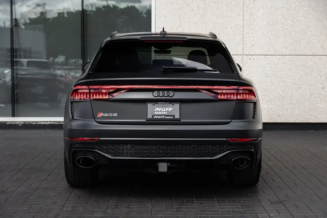 2024 Audi RS Q8, 4/27