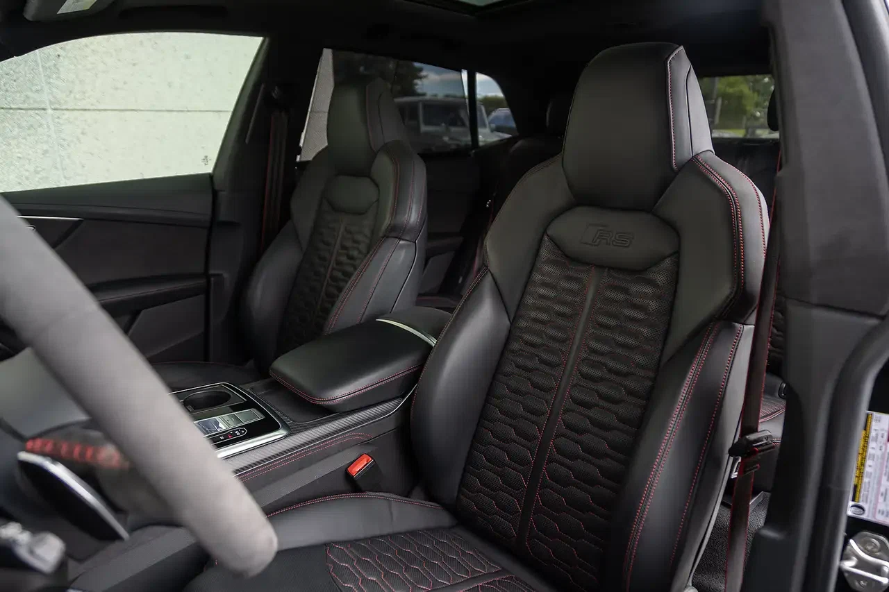 2024 Audi RS Q8, 16/27