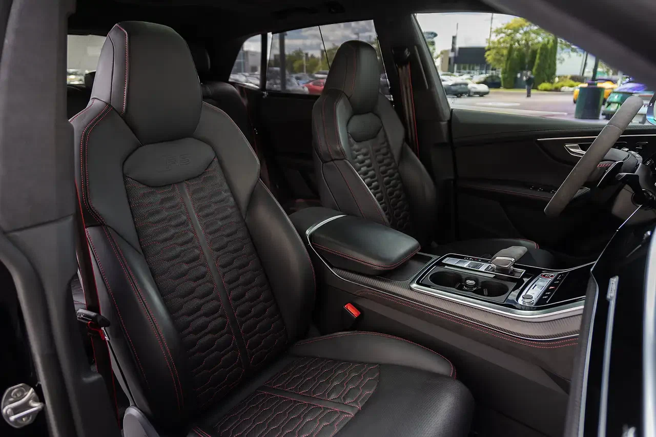 2024 Audi RS Q8, 17/27