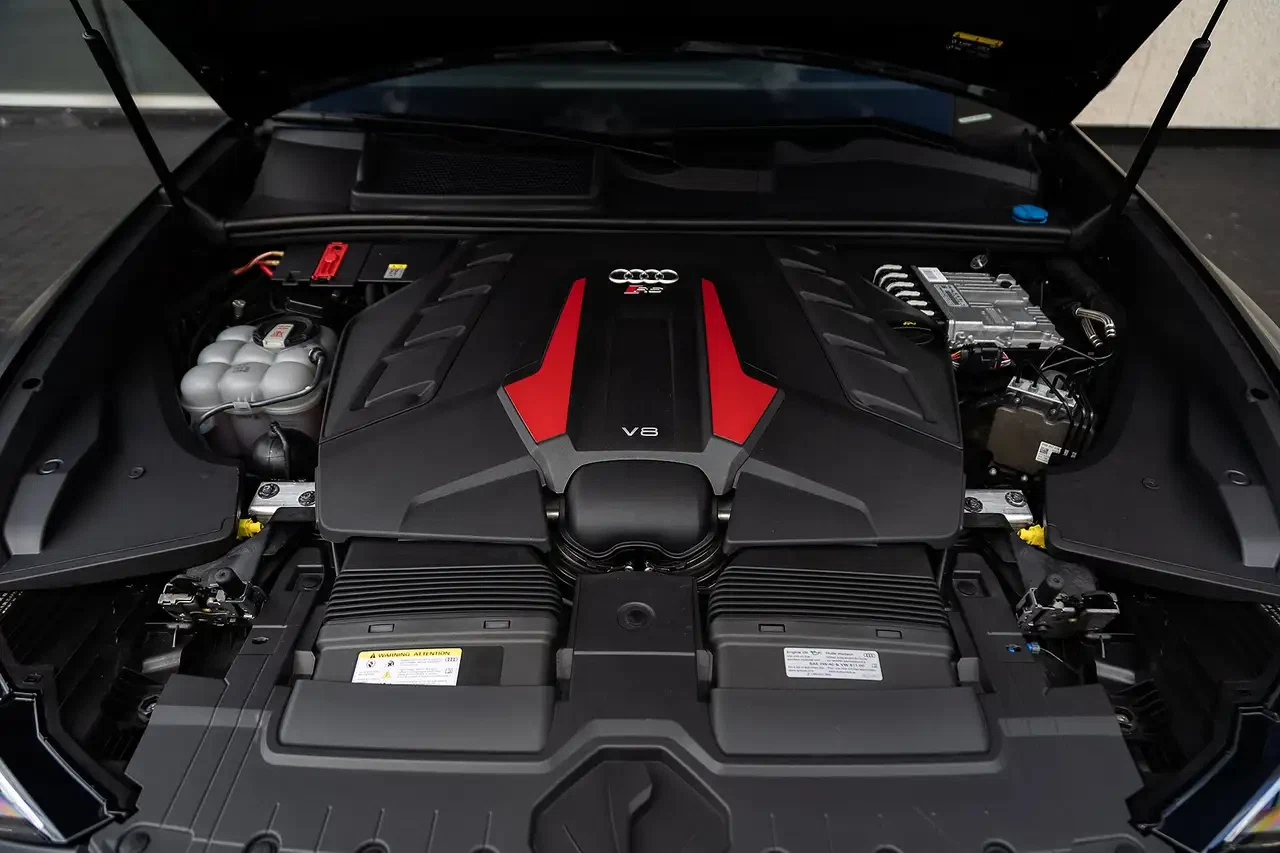 2024 Audi RS Q8, 25/27