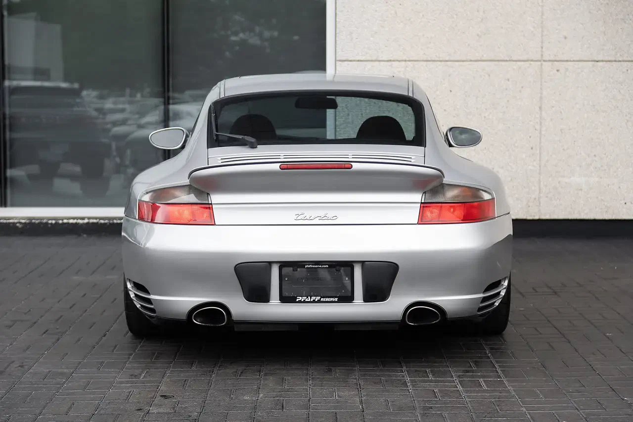 2001 Porsche 911 Turbo (996), 4/27